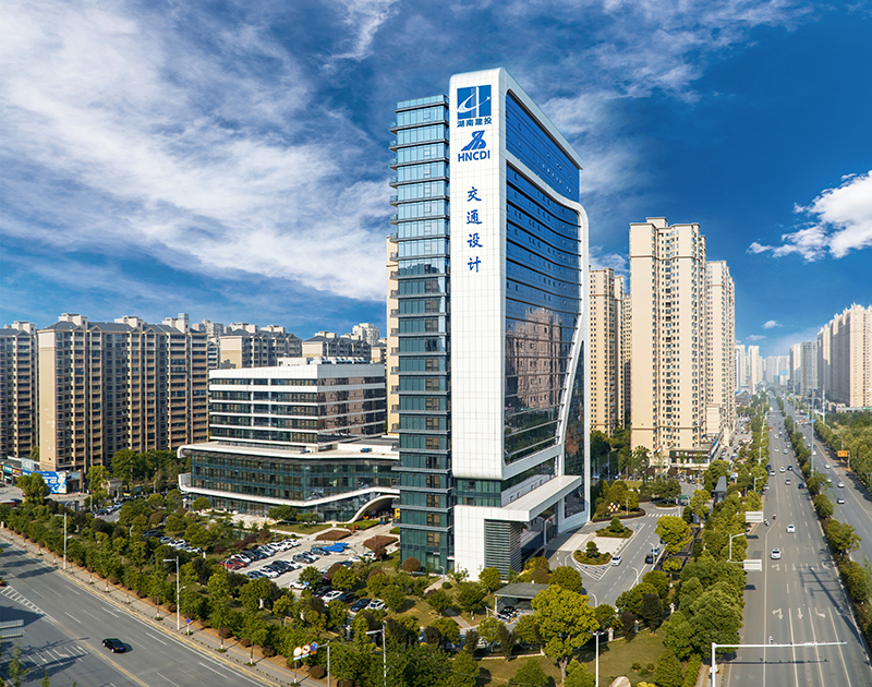 3企業(yè)辦公大樓（規(guī)劃先行，夯實發(fā)展“底座”）.jpg